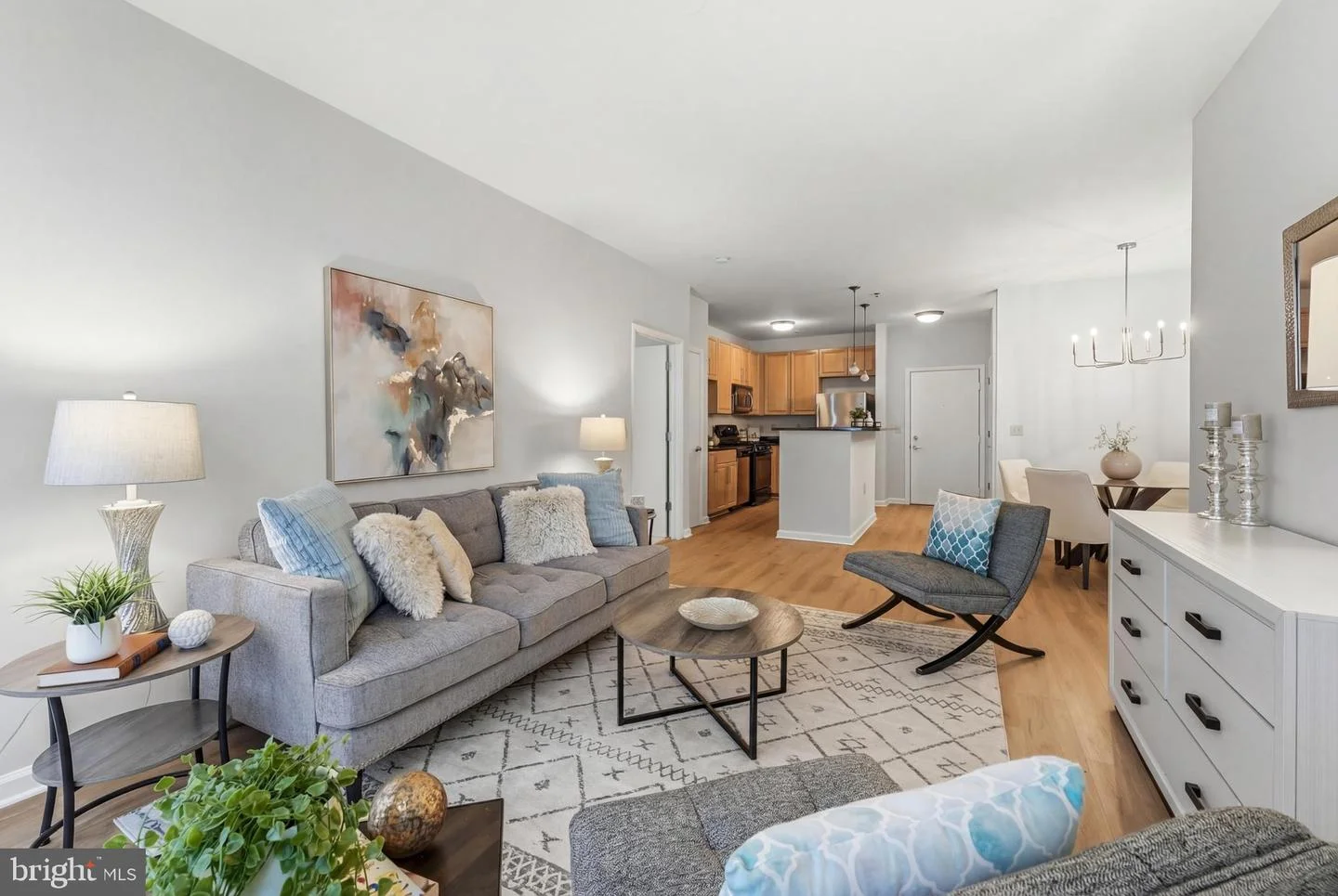 1201 E West Highway Unit 332