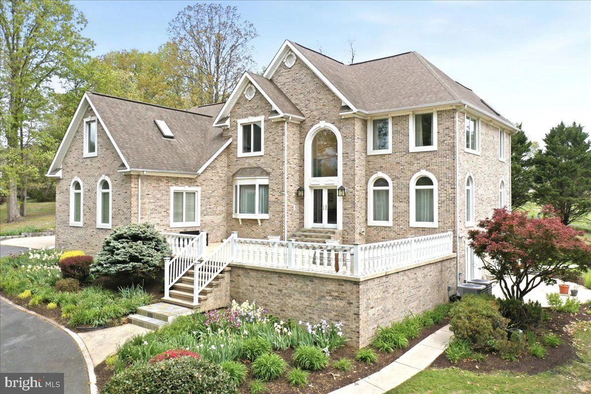 50 Cottage Drive