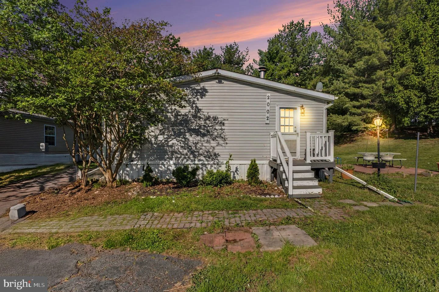 2002 David Drive