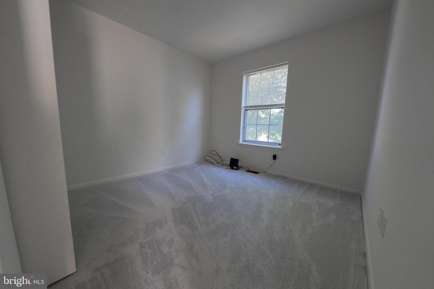 Photo 15 of 22 of 8119 Fenwick Ct townhome