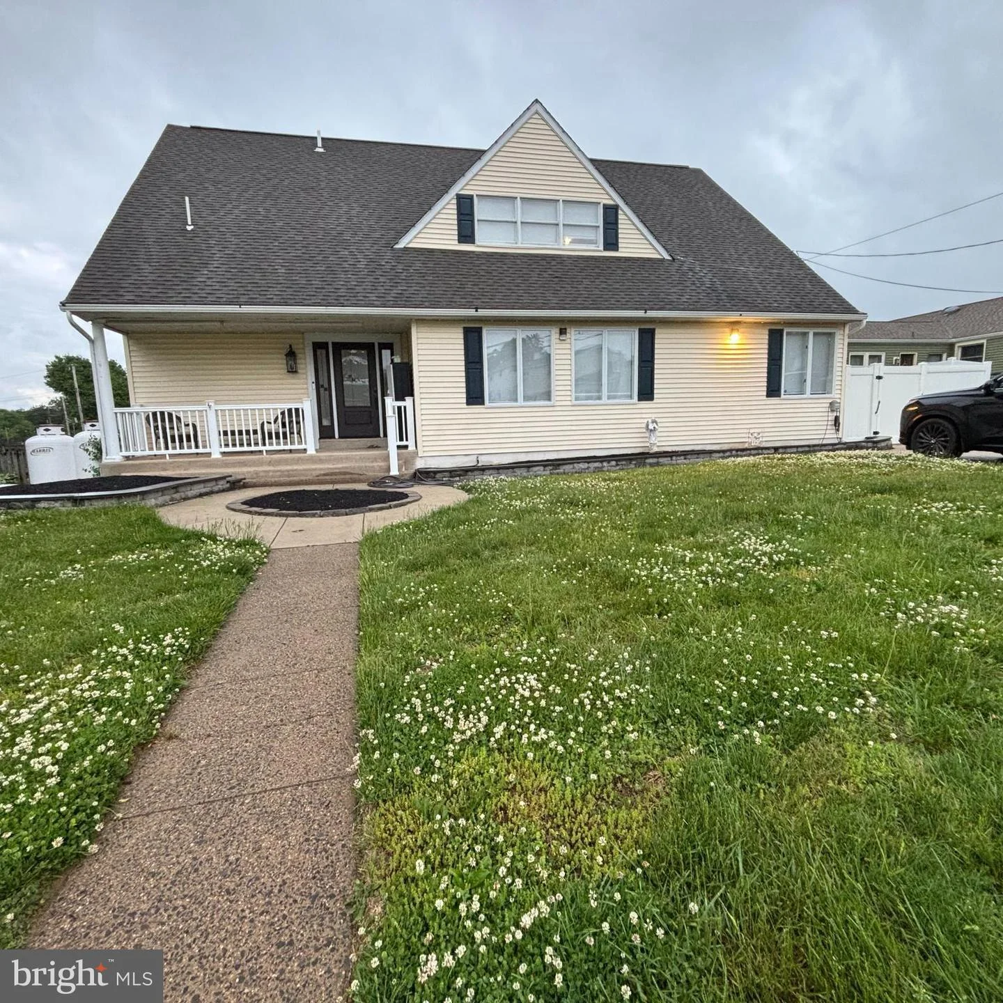 1301 Rowland Road