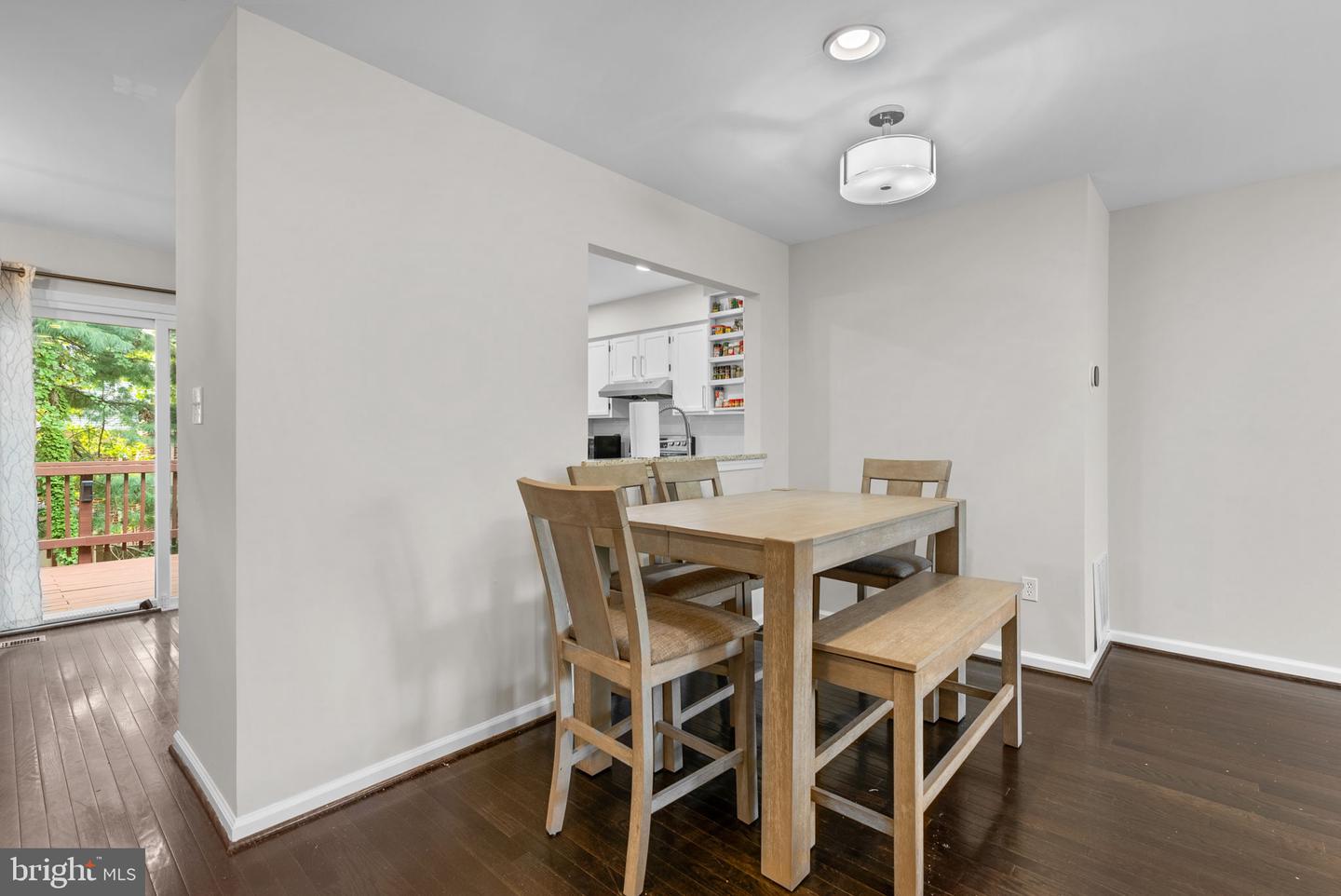 Photo 6 of 30 of 18005 Sunset Lake Ct townhome