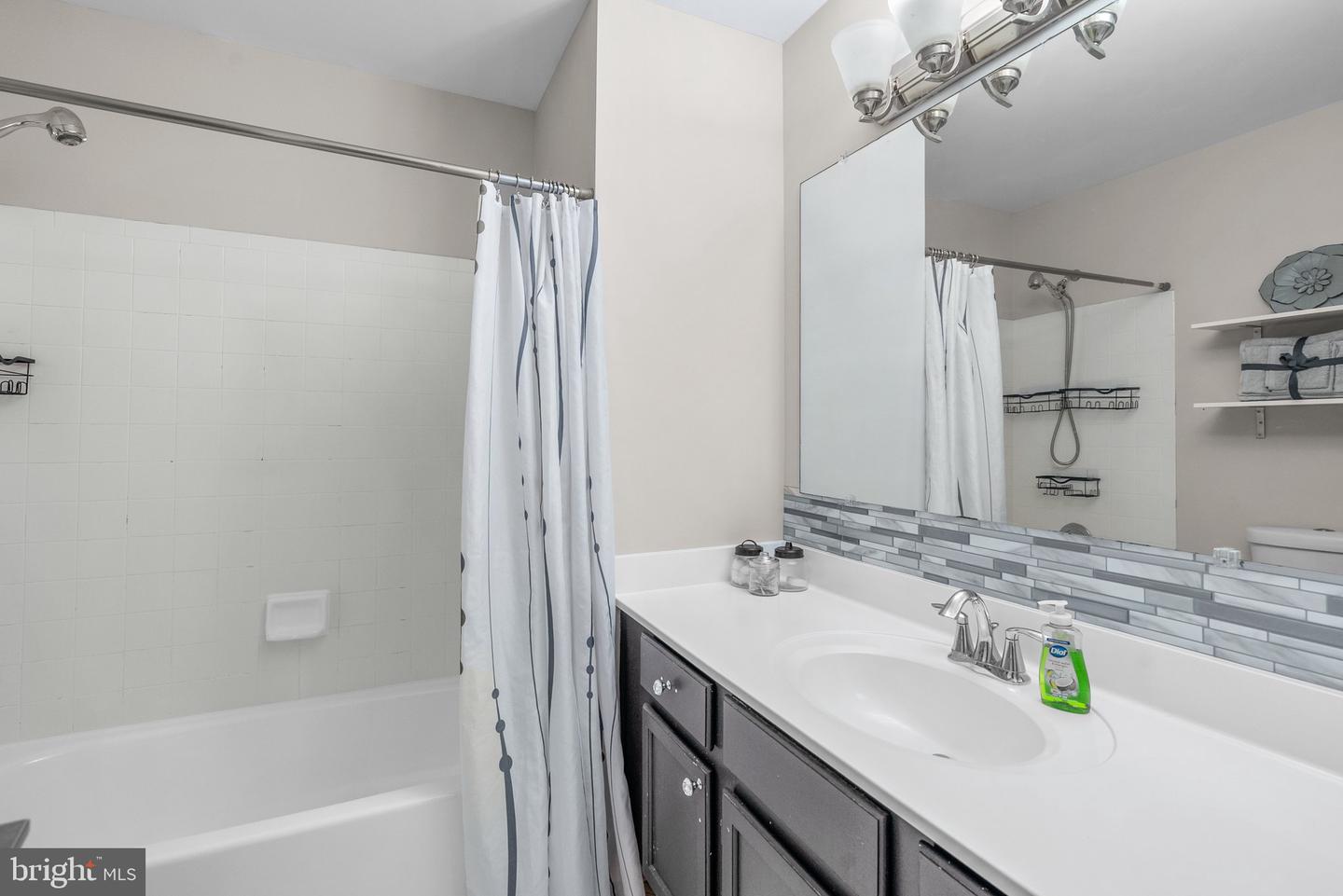 Photo 16 of 30 of 18005 Sunset Lake Ct townhome