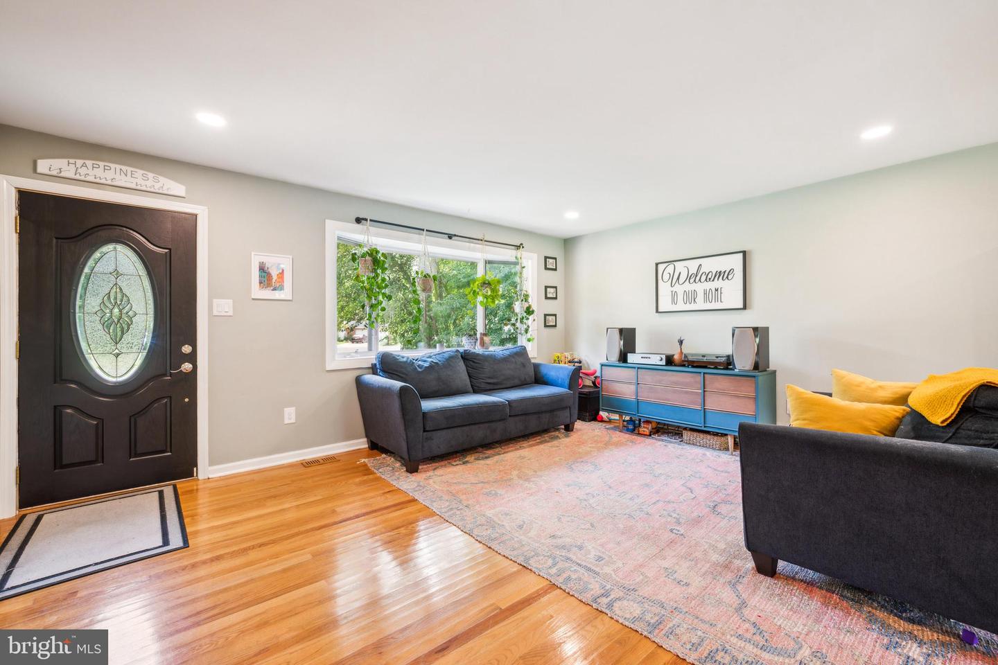 Photo 5 of 24 of 145 Acorn Ct house