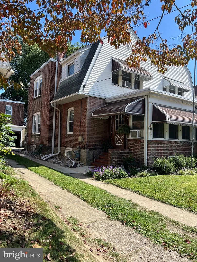 619 Clifton Avenue