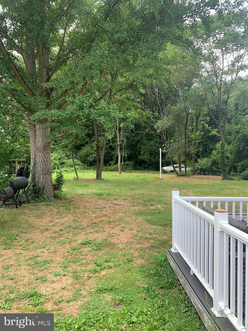 Photo 28 of 30 of 2246 N West Ave house