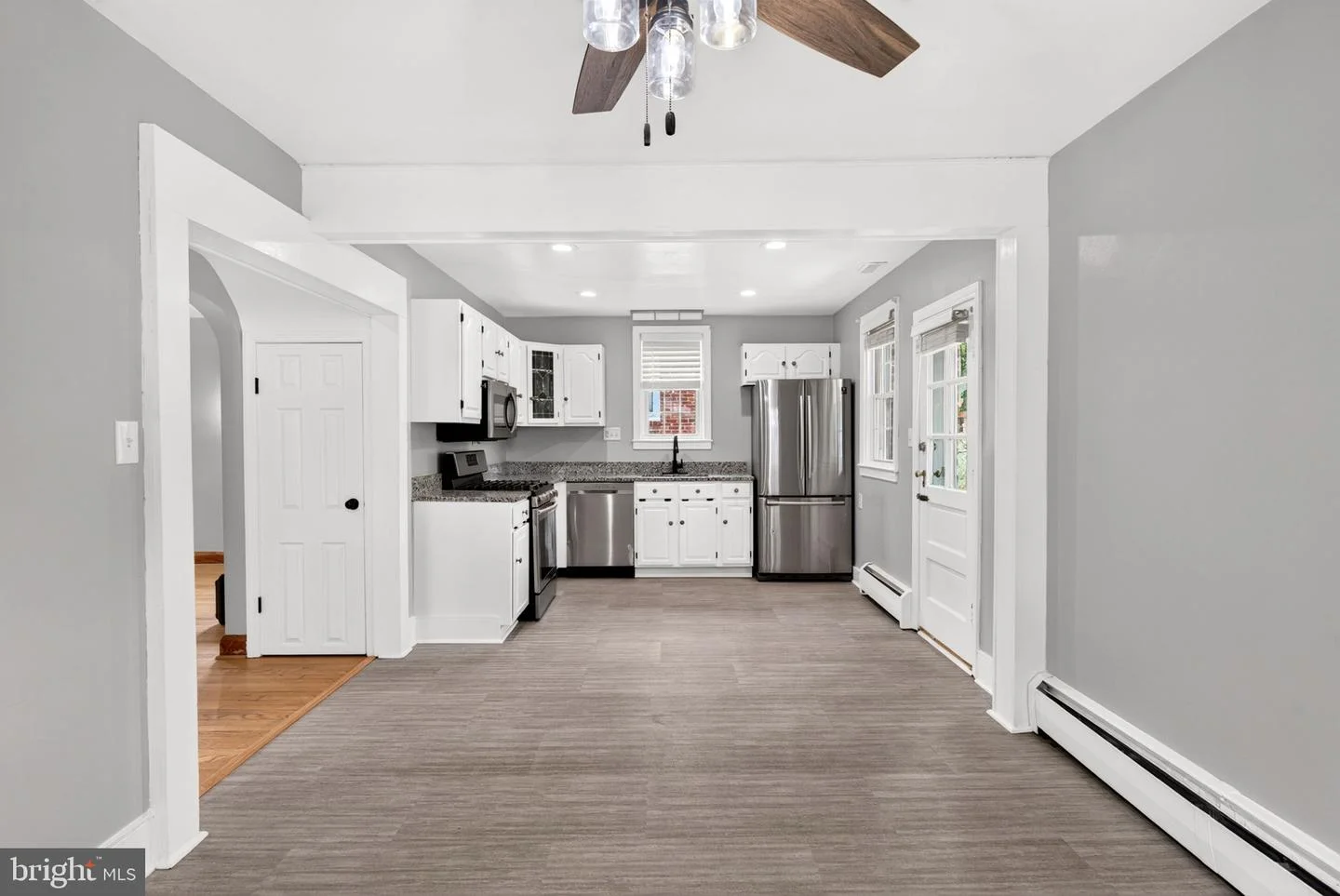 104 W Elm Avenue