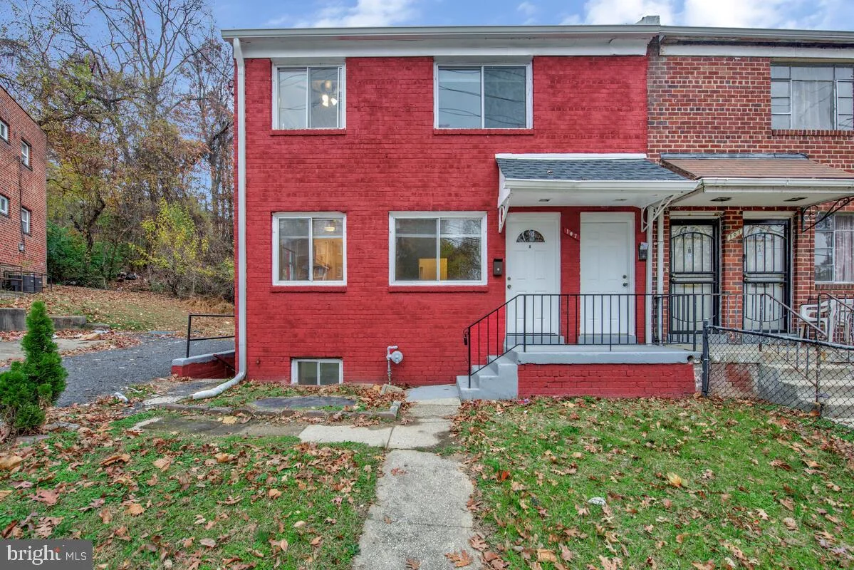 107 Joliet Street SW