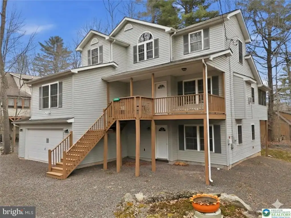 7225 Winnebago Drive, Pocono Lake, PA, 18347