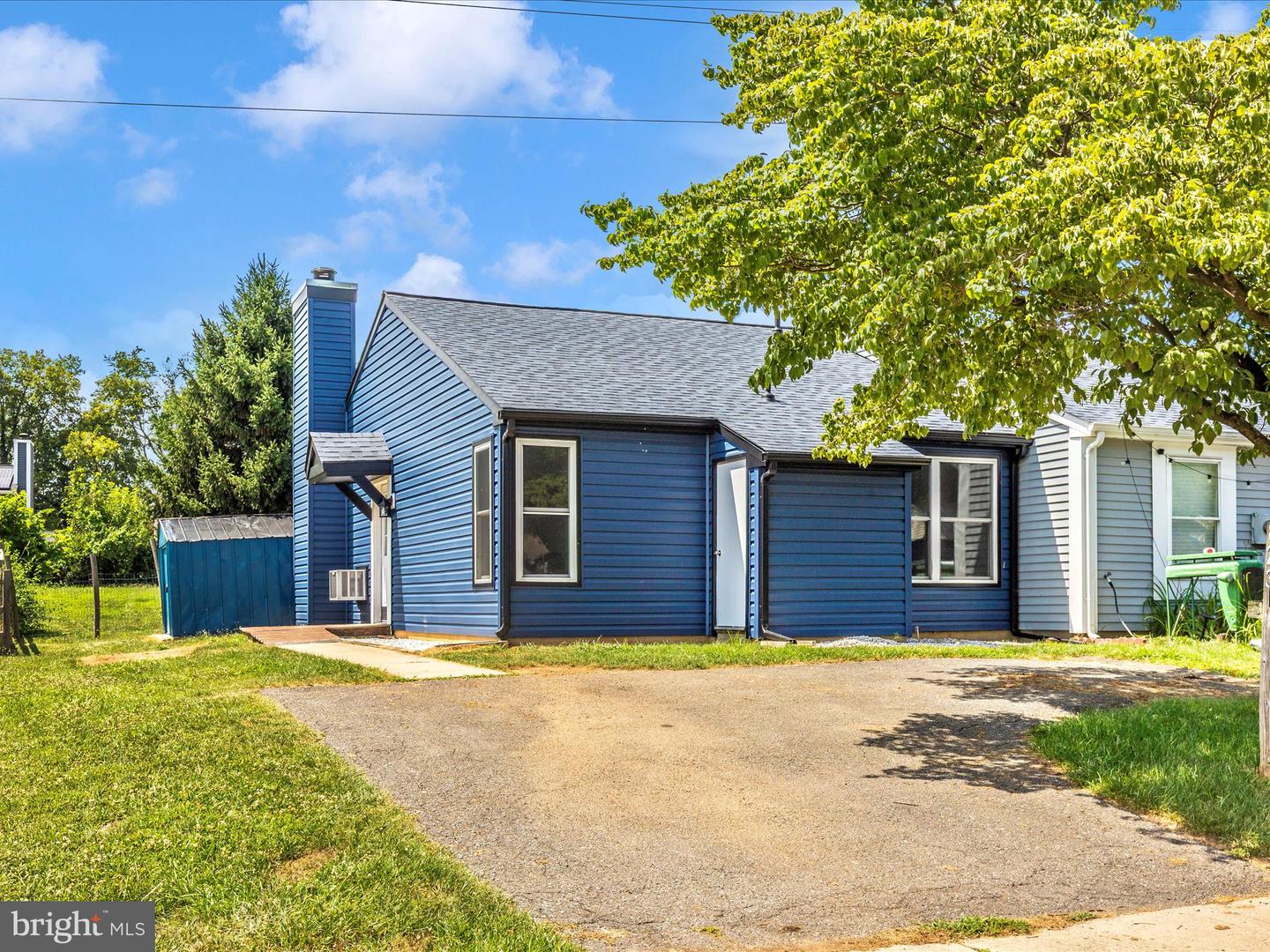 823 Chadwick Cir