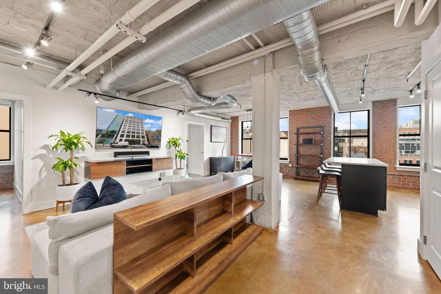 916 G Street NW Unit 903