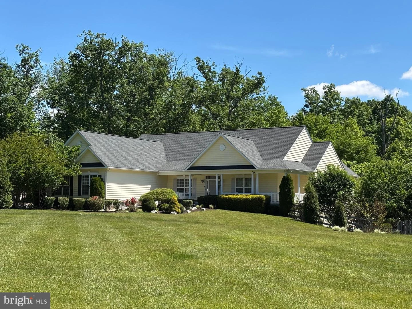 320 Gentle Breeze Circle