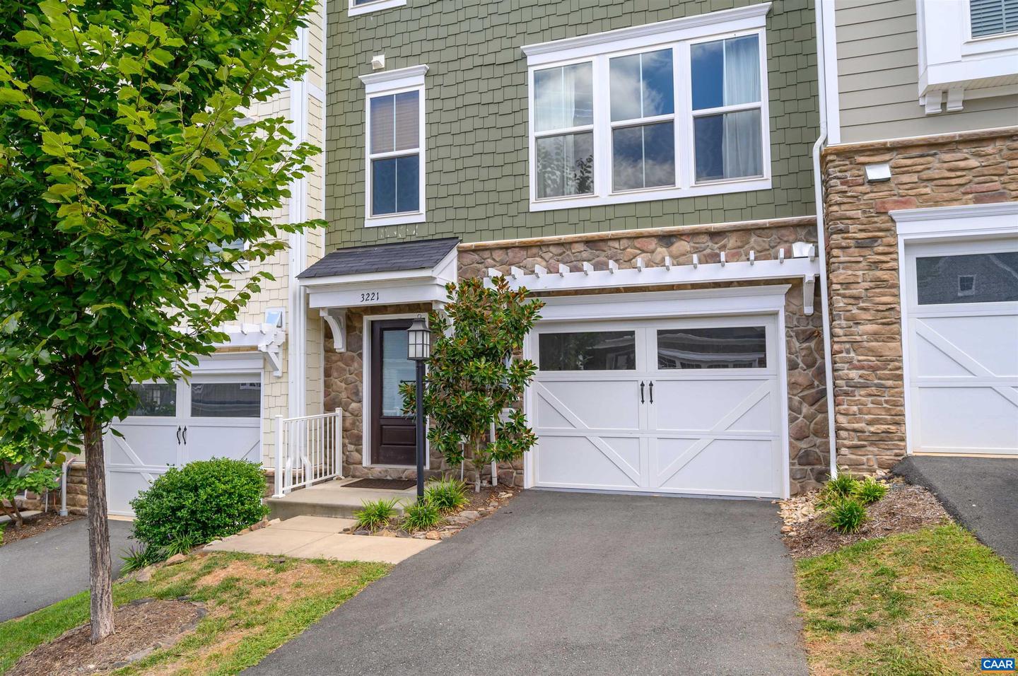 Photo 4 of 52 of 3221 Bergen St townhome