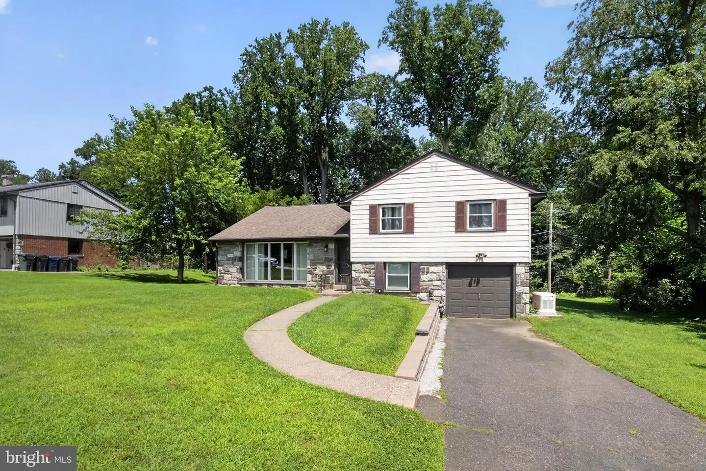 615 Hoyt Road, Huntingdon Valley, PA, 19006