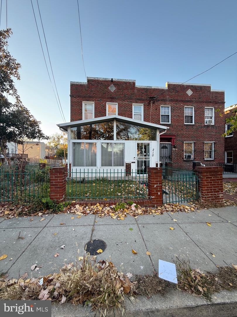 210 Division Avenue, Washington, District of Columbia image 1