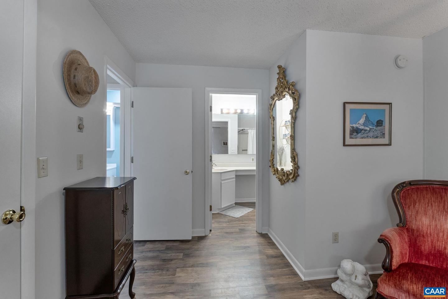 Photo 18 of 29 of 117 Turtle Creek Rd #6 condo