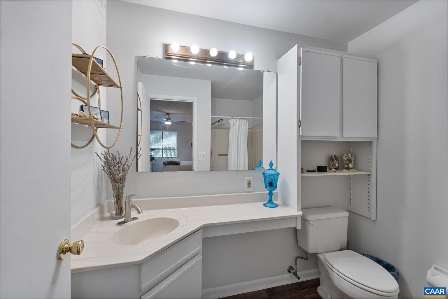Photo 19 of 29 of 117 Turtle Creek Rd #6 condo
