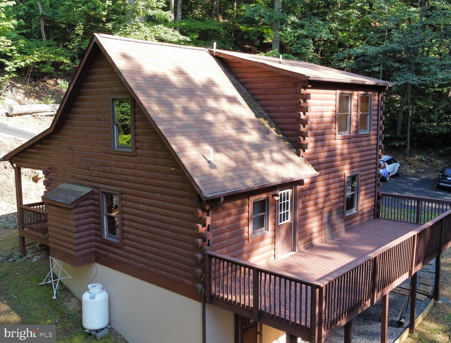 Photo 4 of 77 of 1634 Massanutten Mountain Dr house