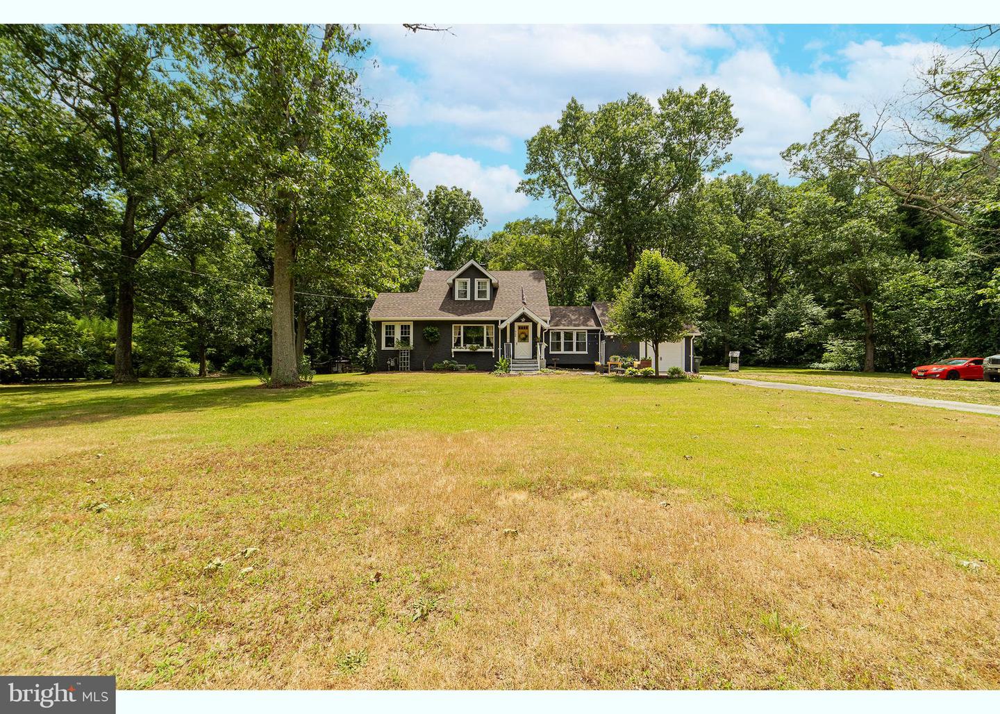 View Vineland, NJ 08360 house