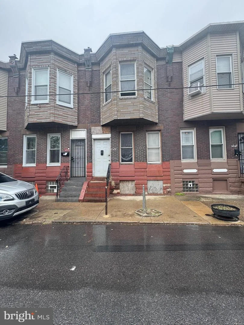 3249 Potter Street
