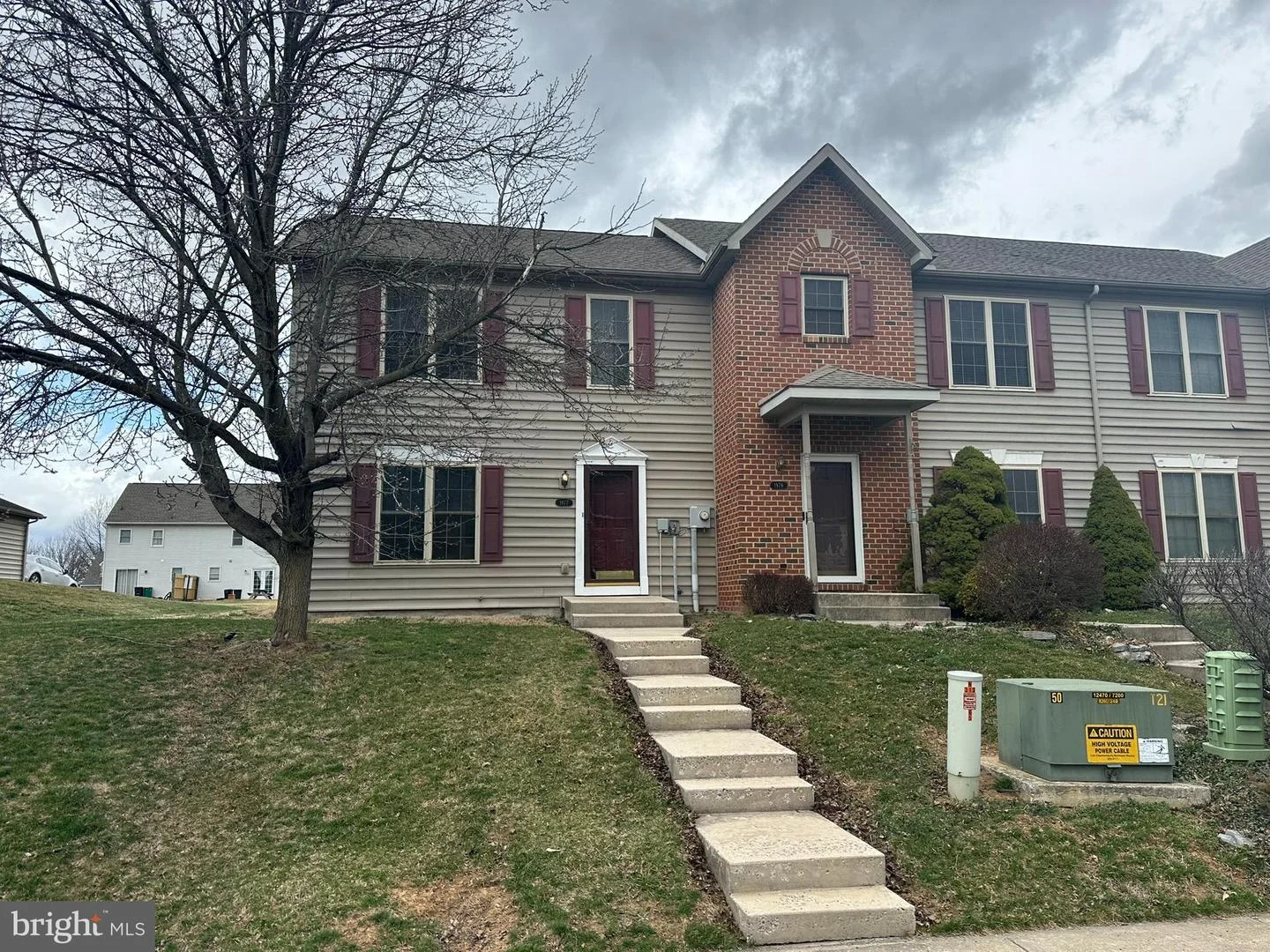 1977 Ashley Drive Dr