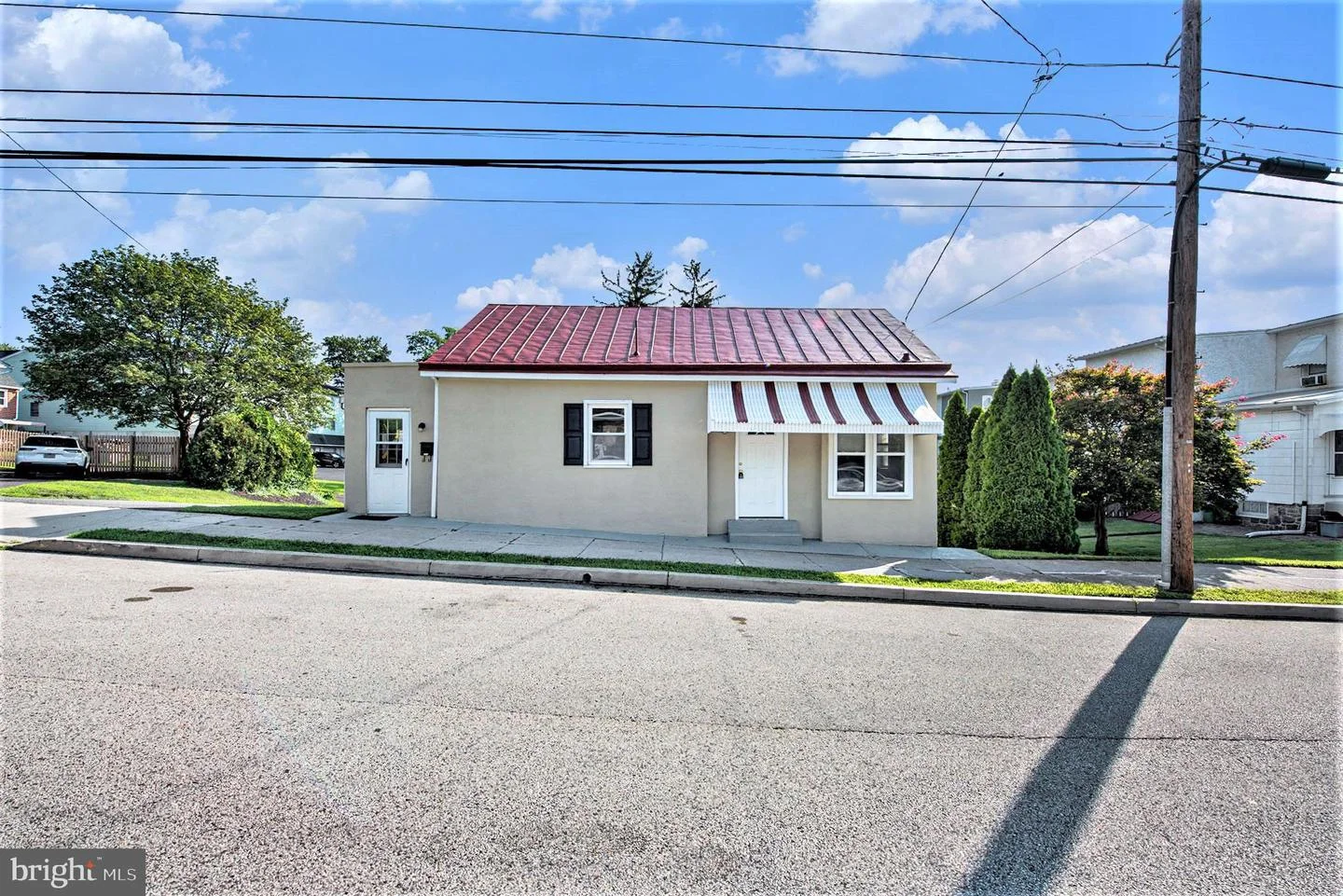 220 S 3rd Avenue