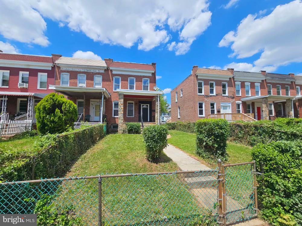 View Baltimore, MD 21215 townhome
