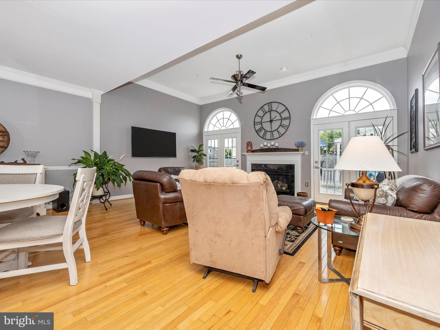 Photo 12 of 64 of 8815 Lew Wallace Rd townhome