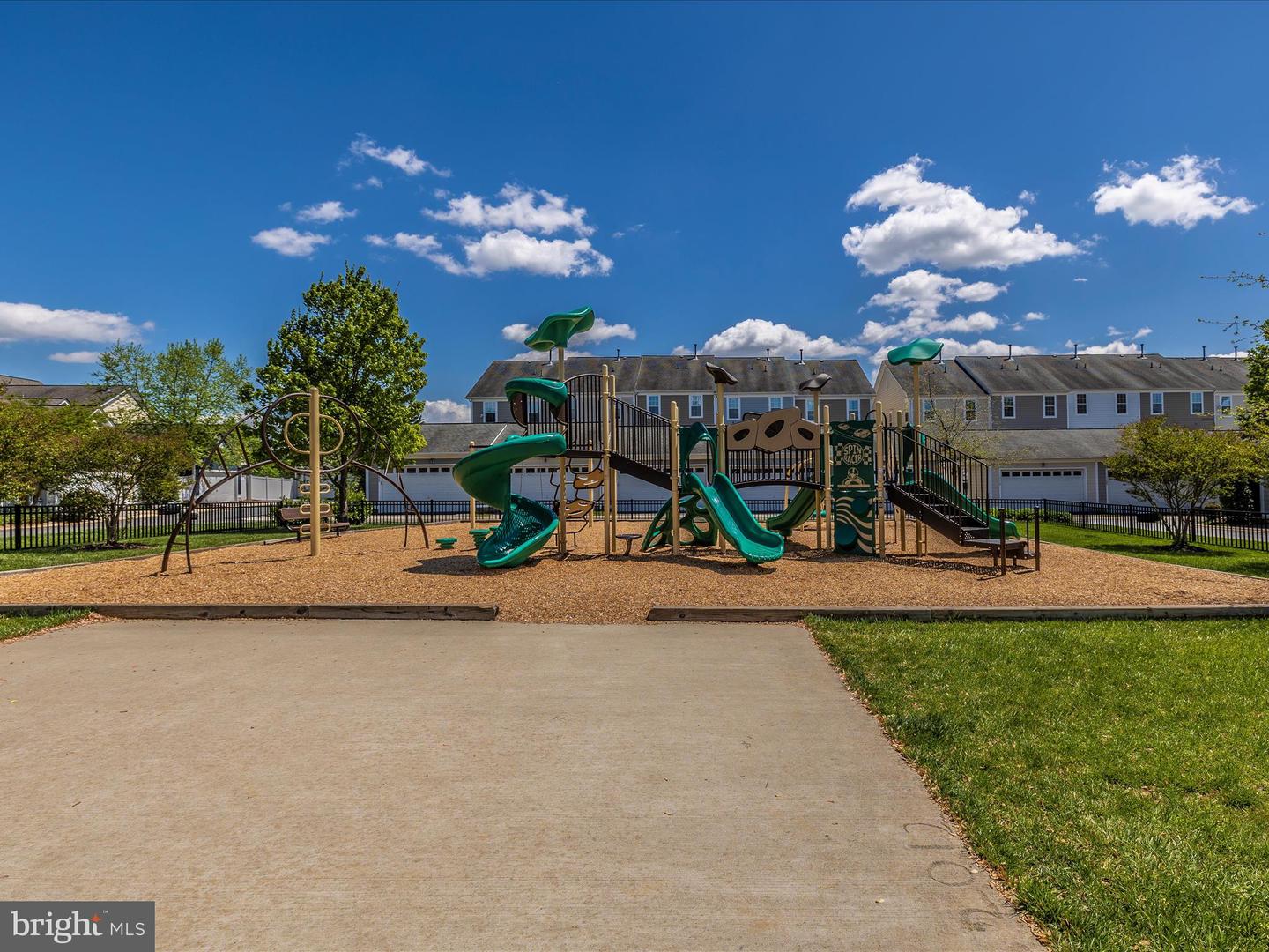 Photo 41 of 64 of 8815 Lew Wallace Rd townhome