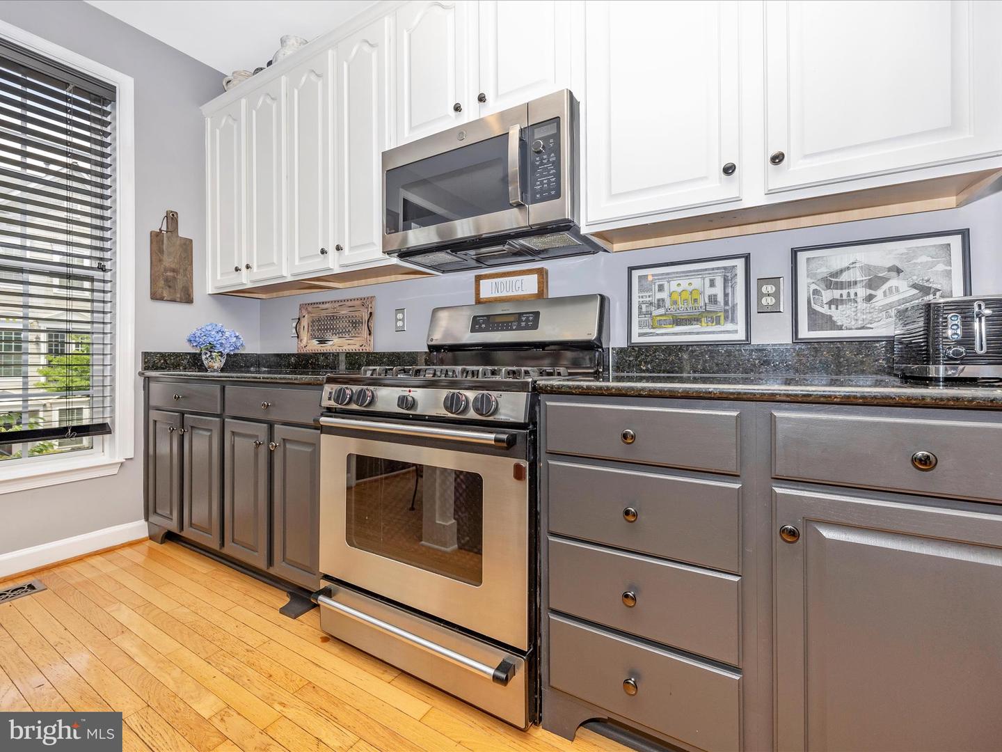 Photo 23 of 64 of 8815 Lew Wallace Rd townhome