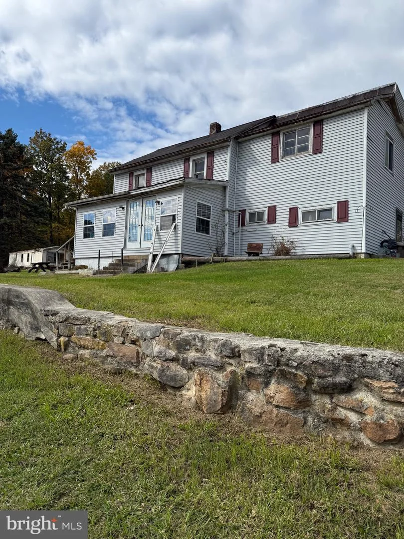 875 R And D Lane, Mcconnellsburg, PA, 17233
