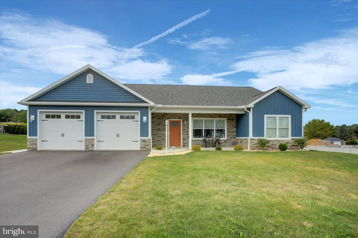 6657 Olde Pine Drive