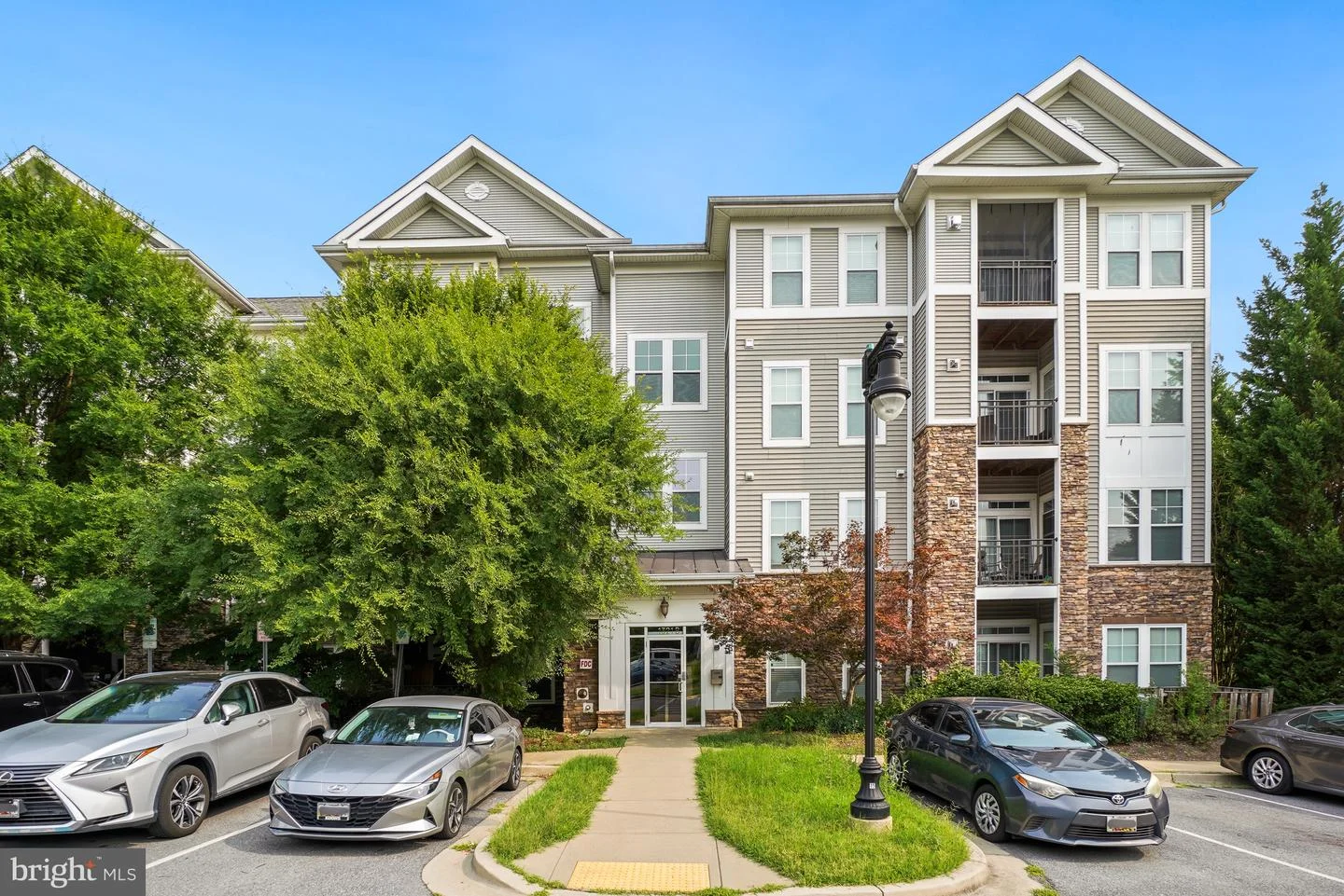 1321 Karen Boulevard Unit 207