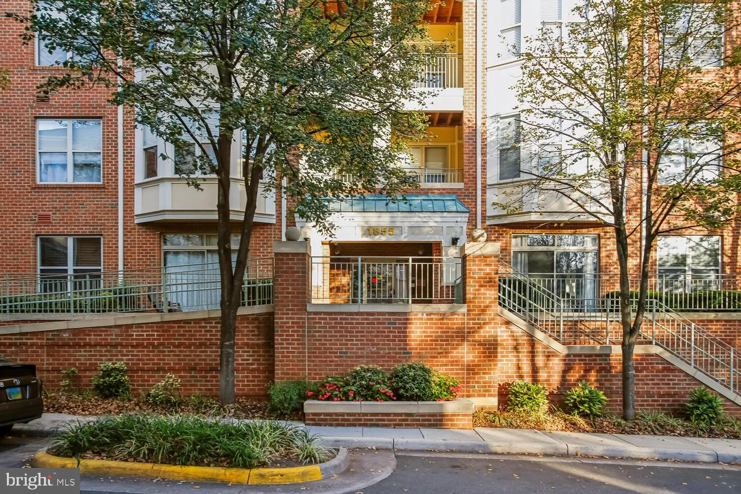 1855 Stratford Park Place Unit 103