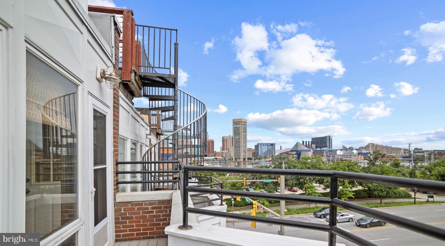 View Baltimore, MD 21230 townhome