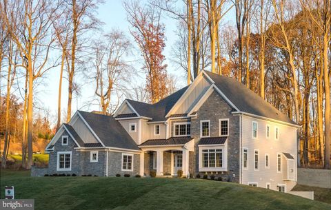 Single Family Residence in Newtown Square PA LOT 35 Bellflower Lane - Springton Begonia Model.jpg