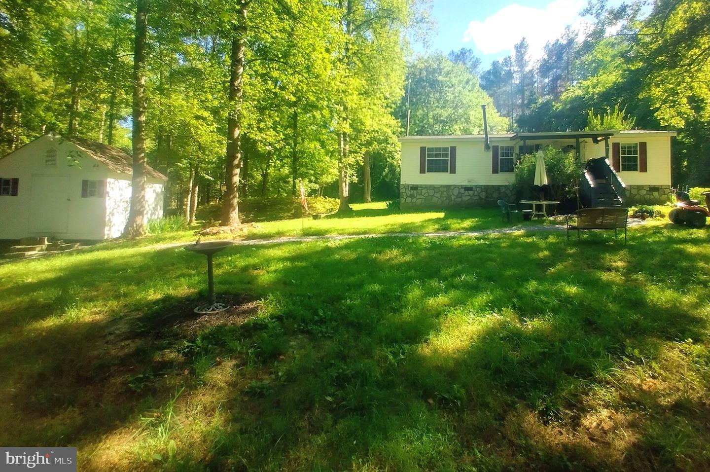 316 Coles Creek Lane, New Canton, VA, 23123