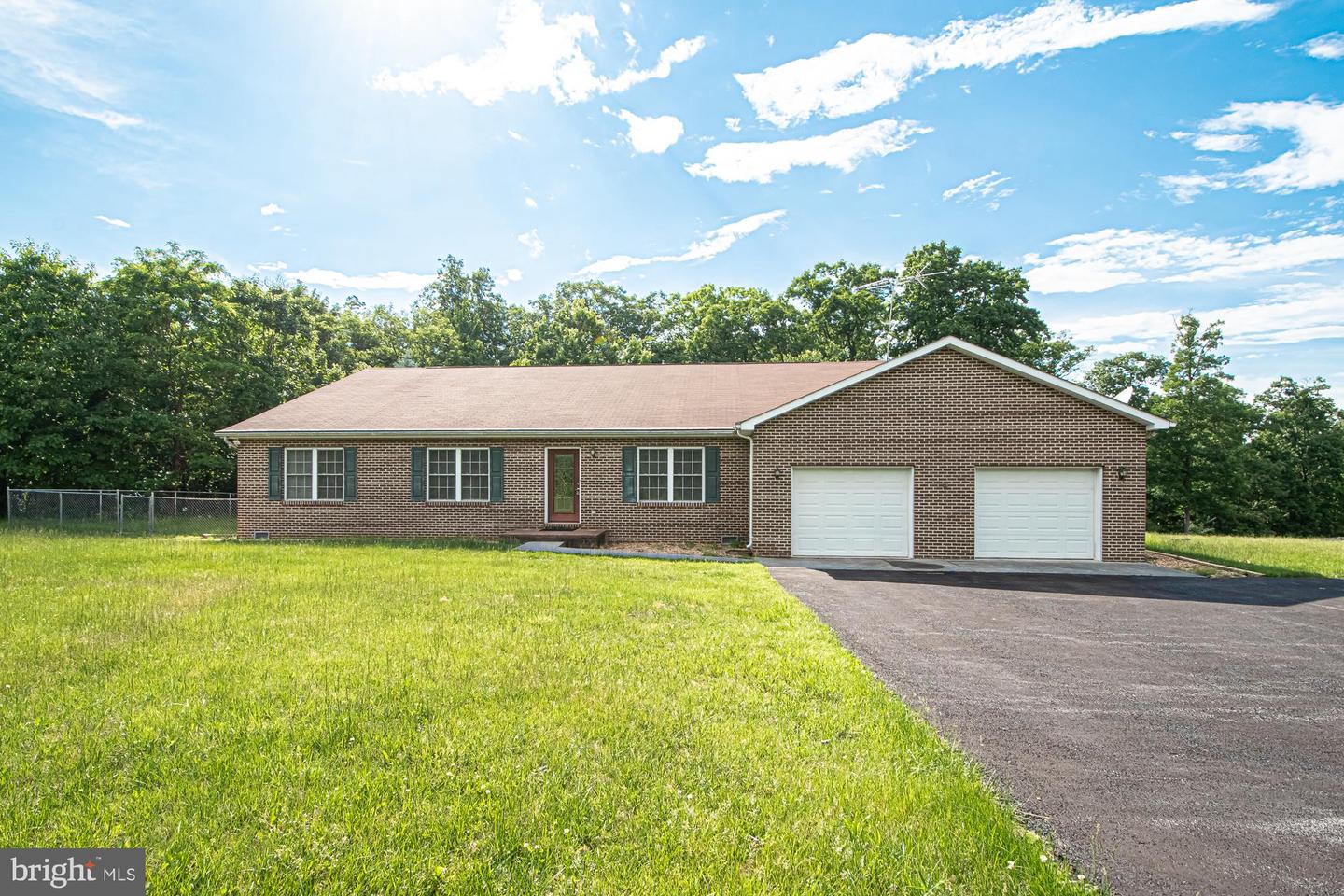1001 N Timber Ridge Road, Cross Junction, VA, 22625