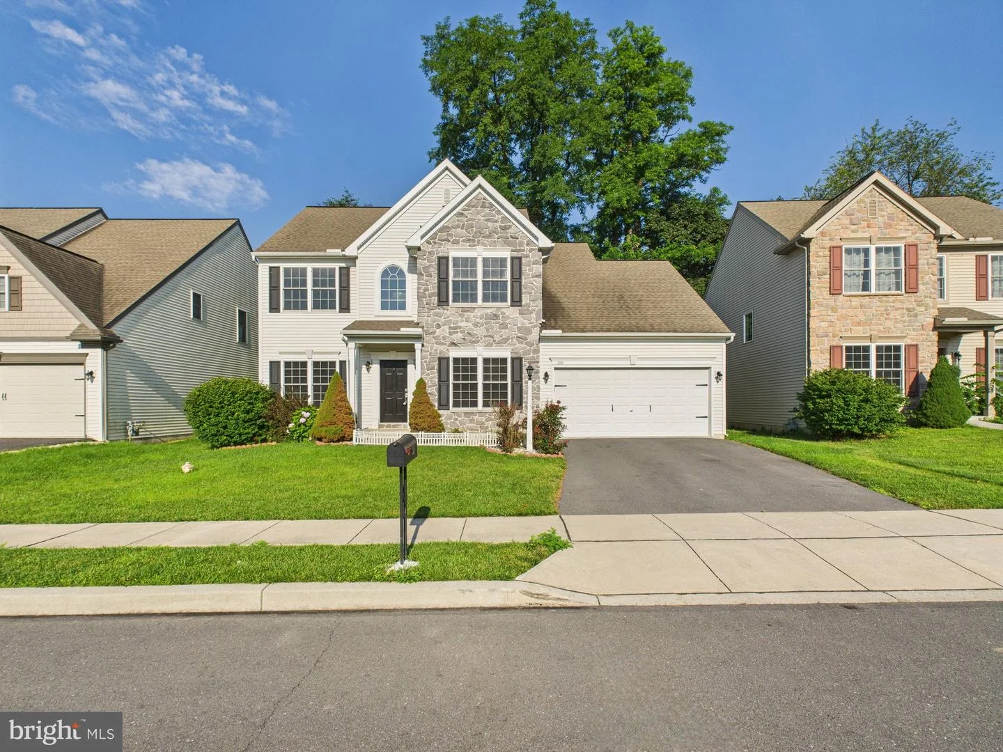 55 Hamlet Circle Cir