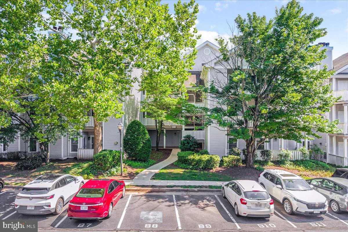 14305 Climbing Rose Way Way Unit 202