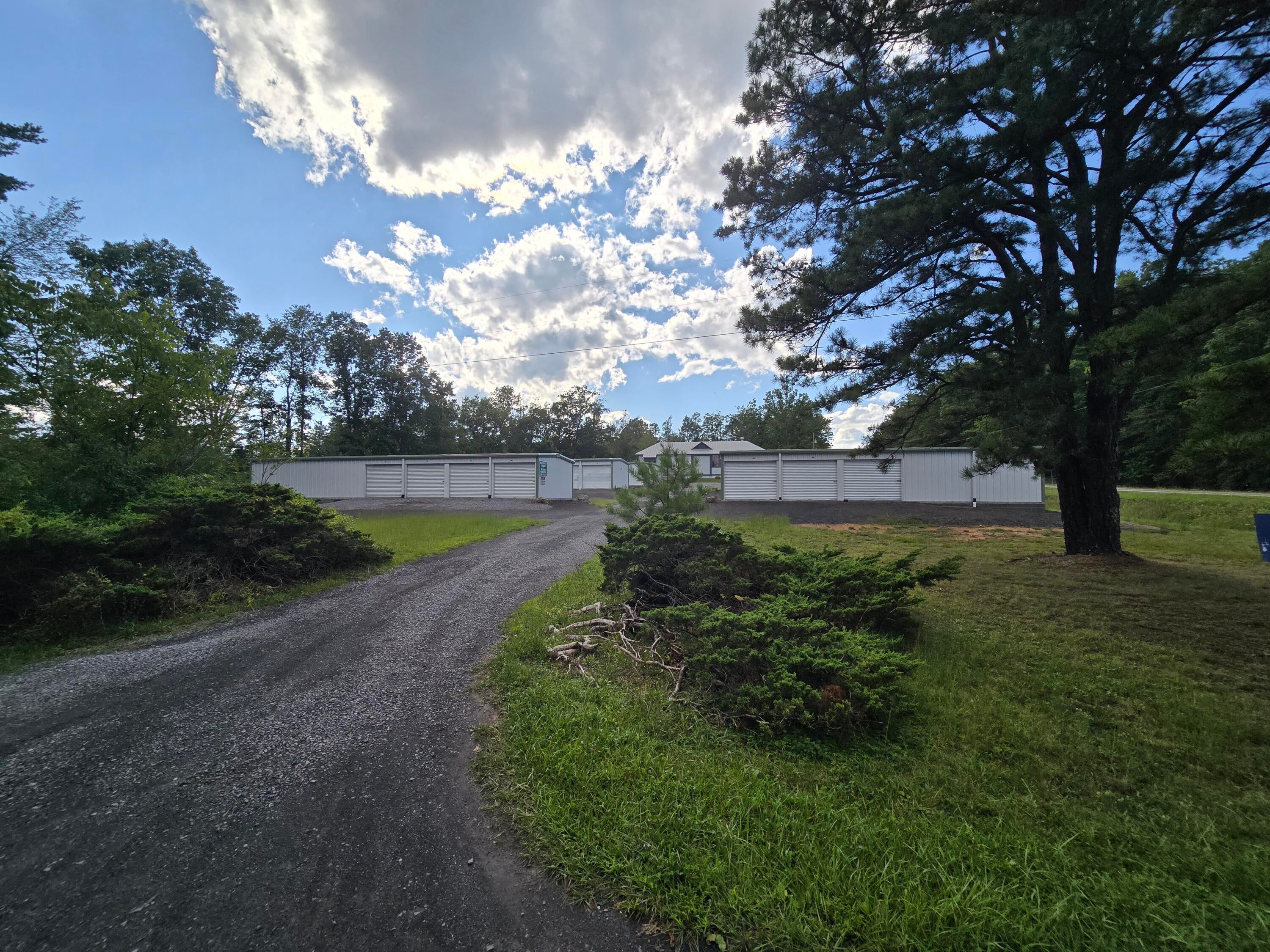 1633 TC Walker Rd