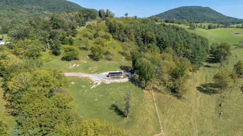 Photo for 7506 Roaring Run Rd