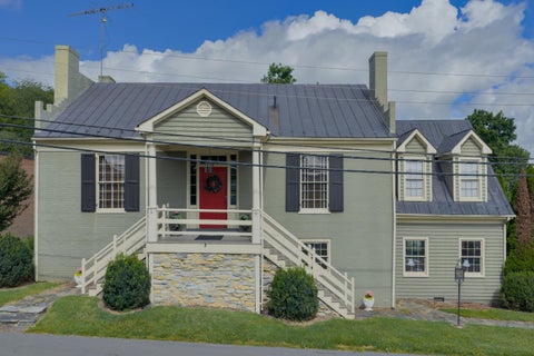 Photo for 8 Hays Creek Rd