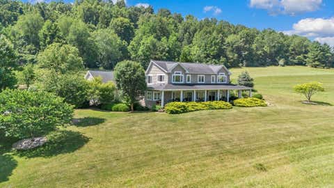 Photo for 80 E Field Rd