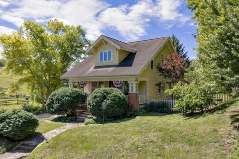 Photo for 2669 Sterrett Rd