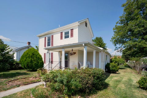 Photo for 546 Fairview Pl