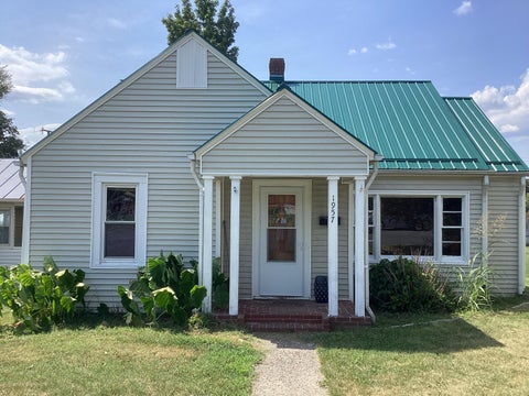 Photo for 1957 MAPLE Ave