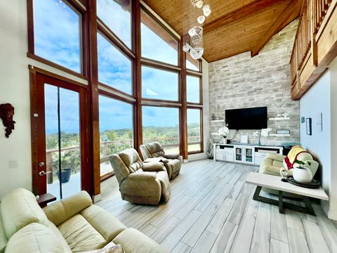 Photo of 28-425 Overpass Rd, Pepeekeo, HI 96783 (MLS # 718688)