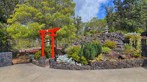 Photo of 92-2687 Outrigger Dr, Ocean View, HI 96737 (MLS # 719080)