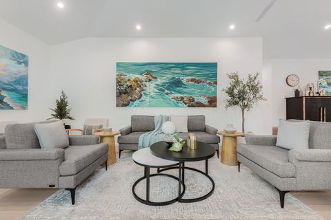 Photo of 77-3326 Kahili Place, Kailua Kona, HI 96740 (MLS # 719885)